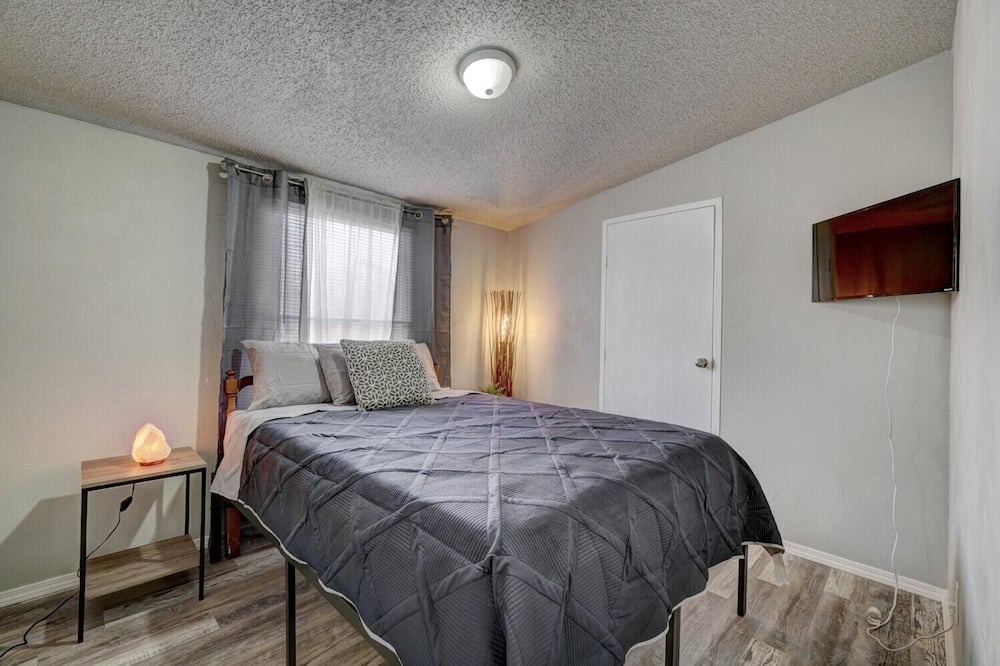 Photo of Bedroom in Norman