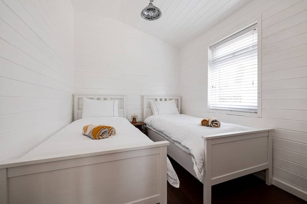 Photo of Others in Uppermill