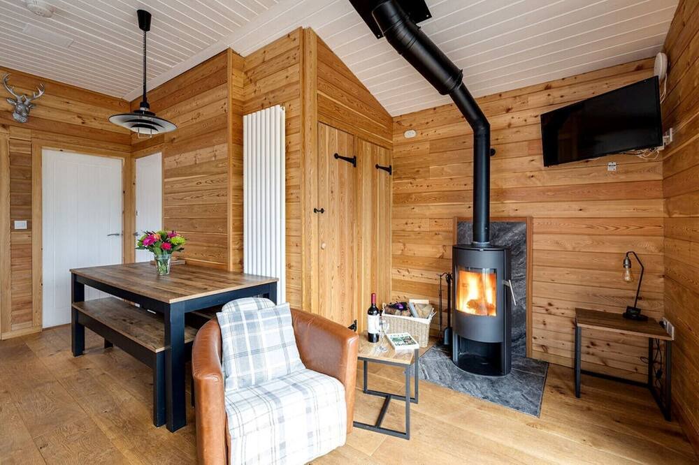 Photo of Others in Uppermill