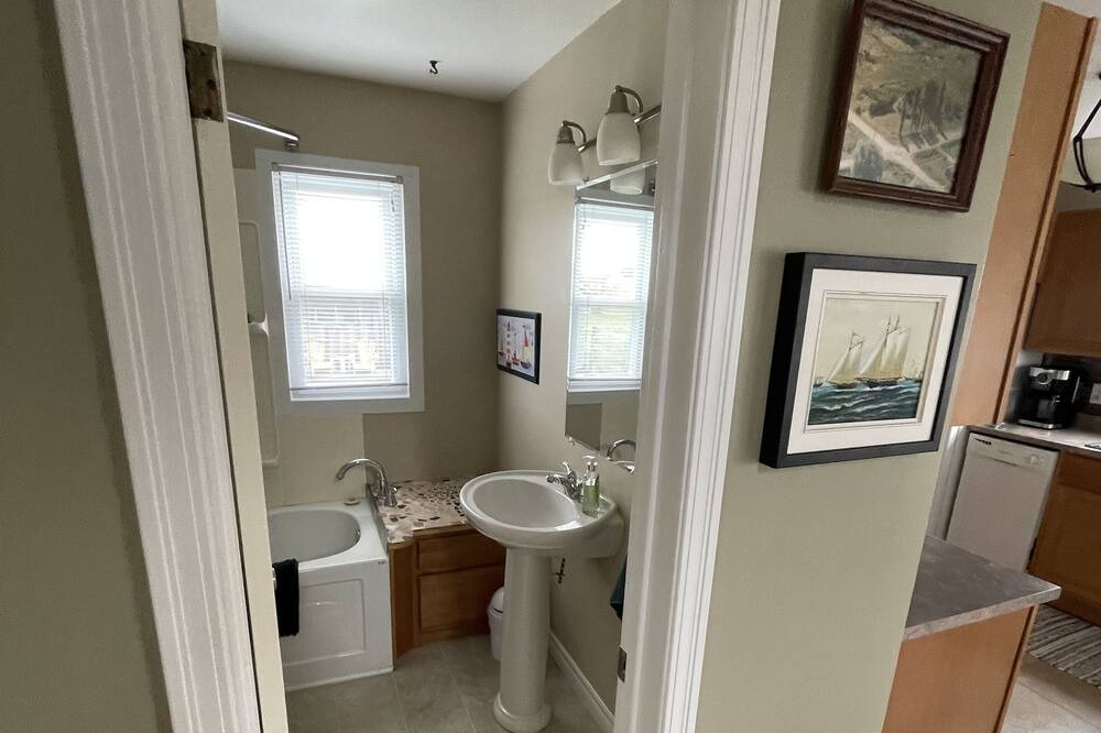 Photo of Others in Wallace