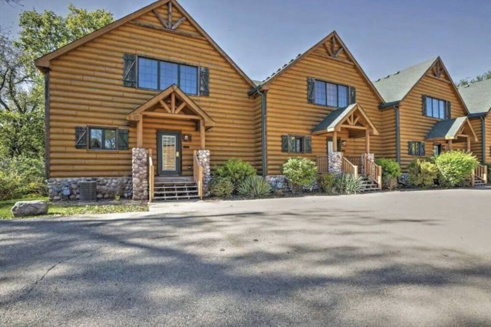 Photo of Outdoor in Oglesby