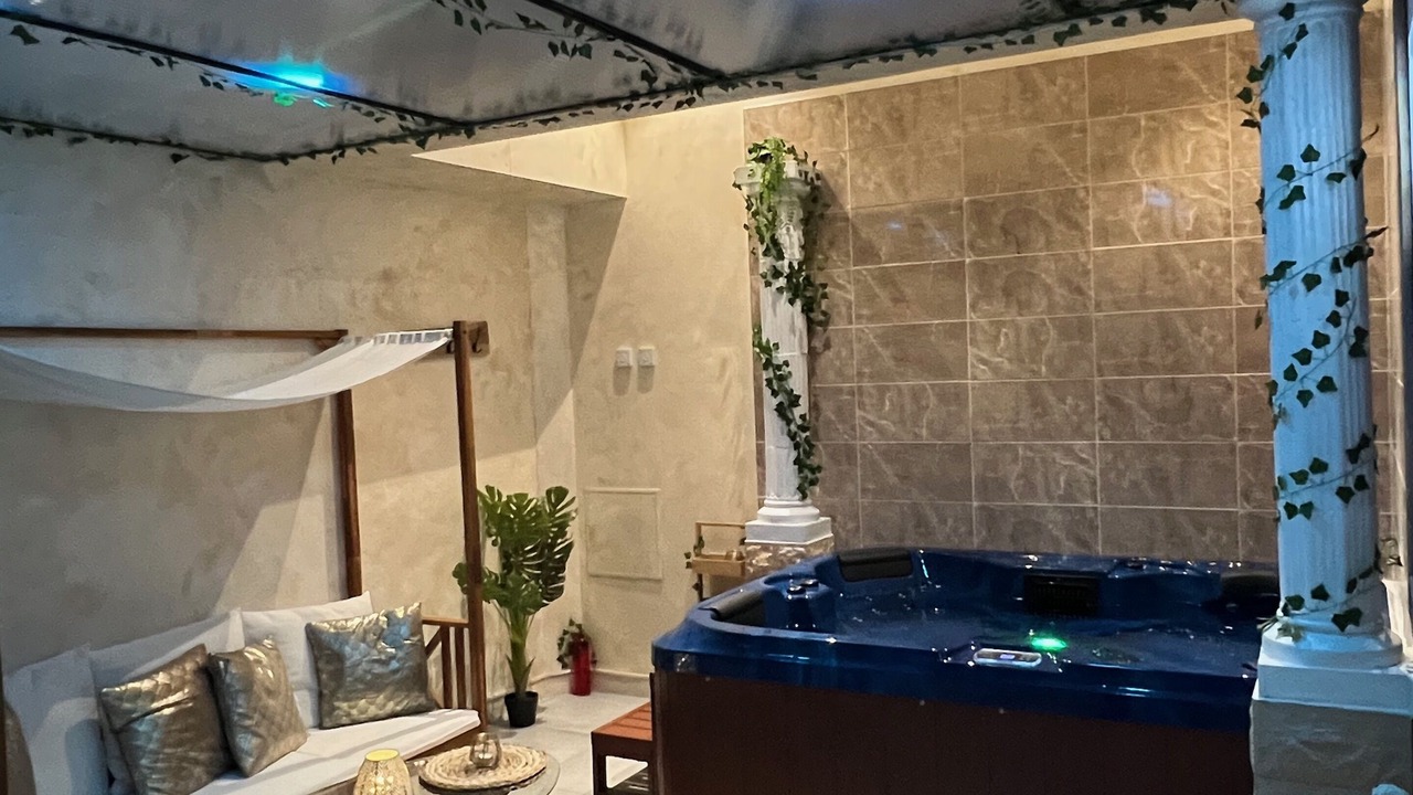 Photo of Livingroom in La Varenne Saint-Hilaire