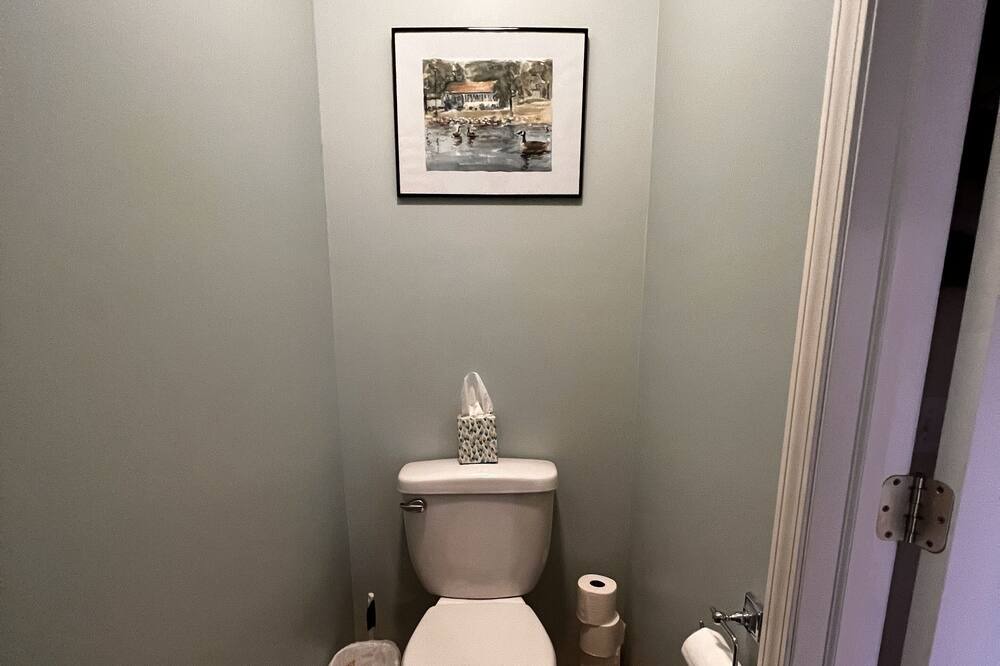 Photo of Bathroom in Perry