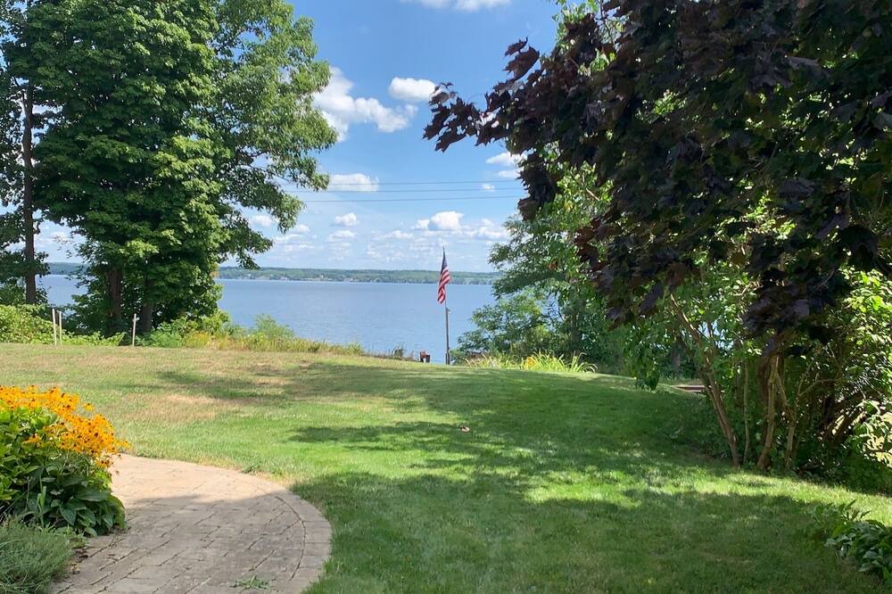 Photo of Outdoor in Town of Benton