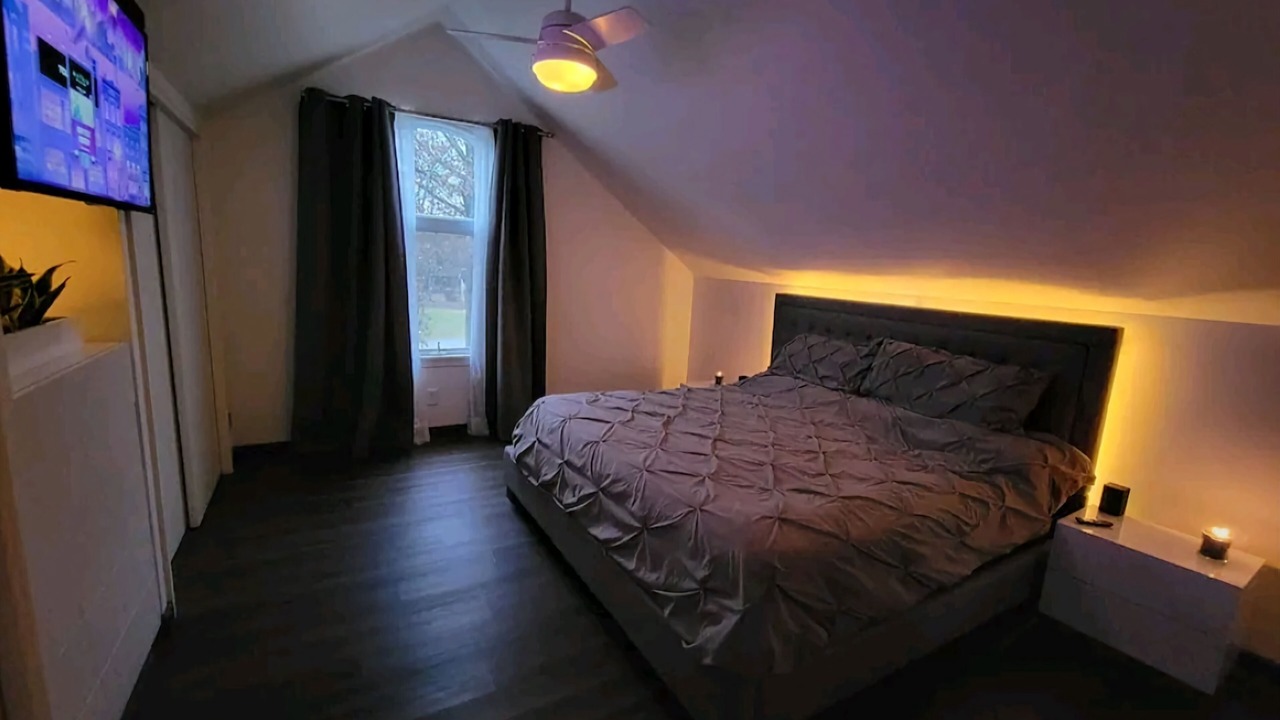 Photo of Bedroom in Strongsville