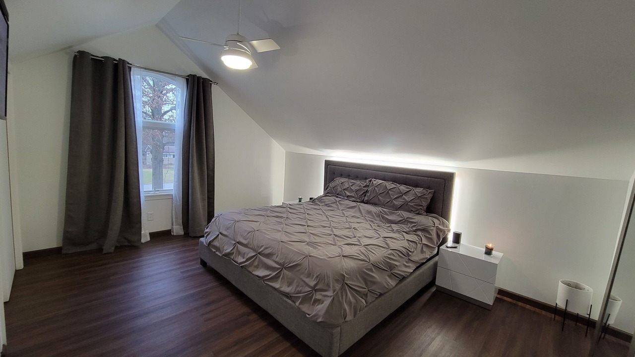 Photo of Bedroom in Strongsville