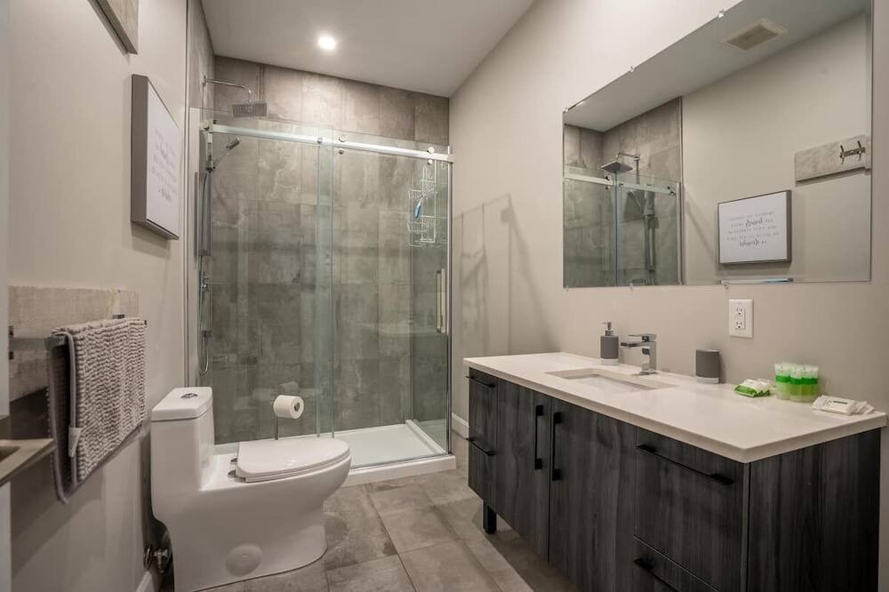 Photo of Bathroom in Saint-Alphonse-Rodriguez