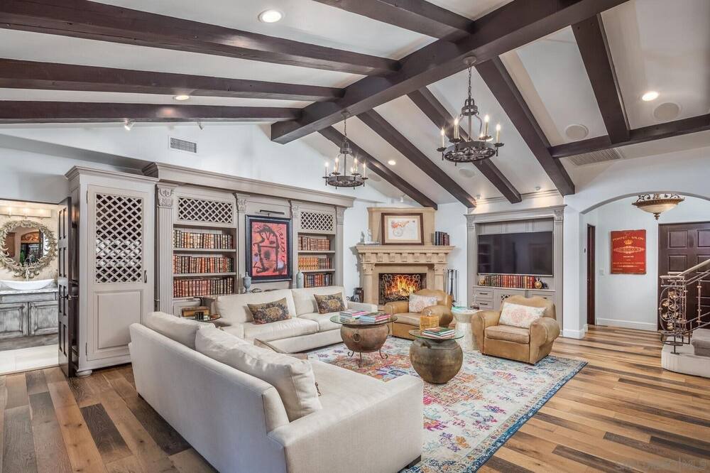 Photo of Livingroom in Hidden Valley