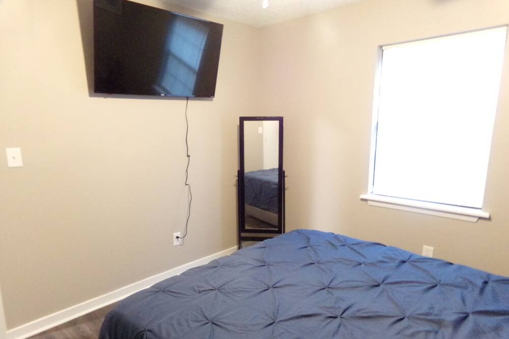 Photo of Bedroom in Jackson