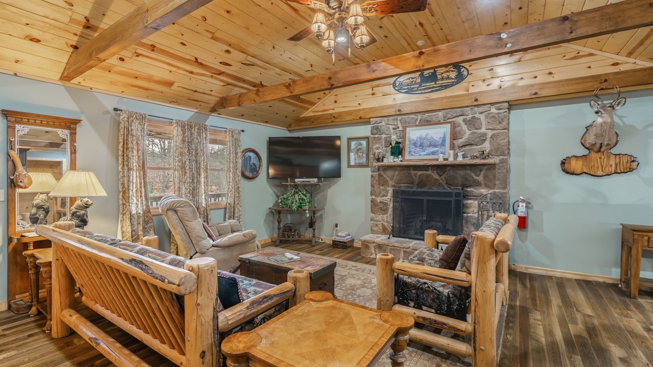 Photo of Livingroom in Gatlinburg - Pigeon Forge