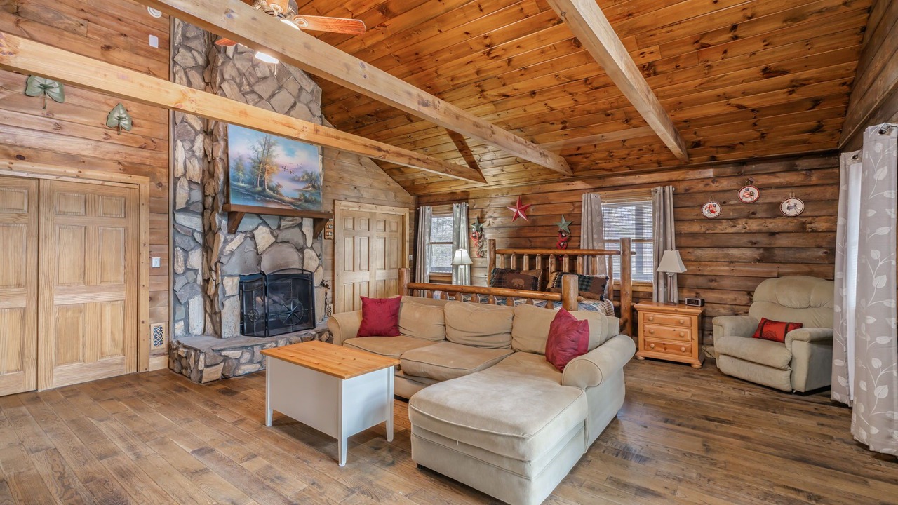 Photo of Livingroom in Gatlinburg - Pigeon Forge