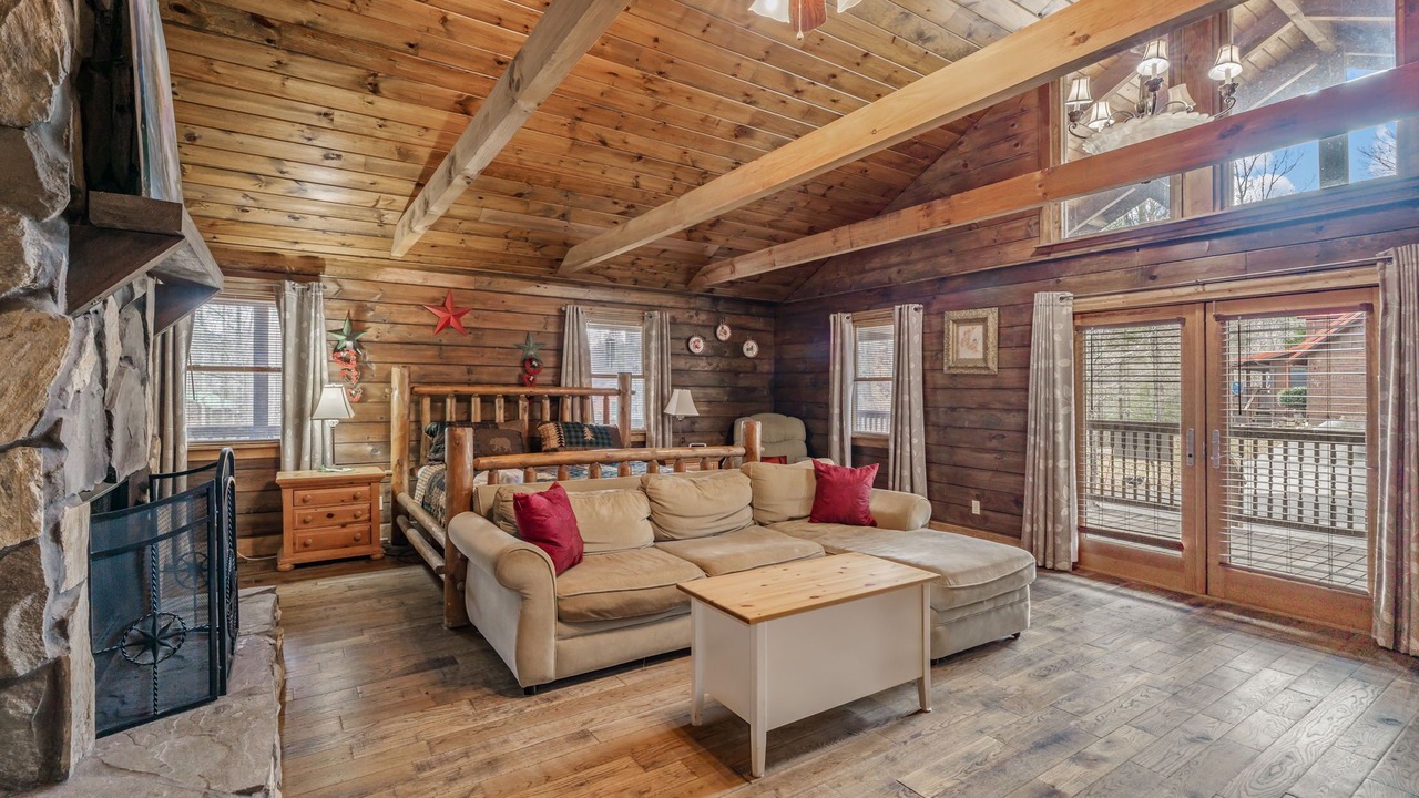 Photo of Livingroom in Gatlinburg - Pigeon Forge