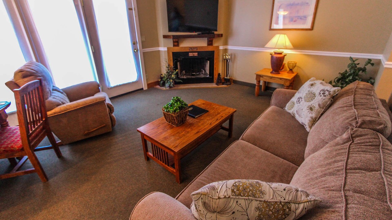 Photo of Livingroom in Powder Ridge Village