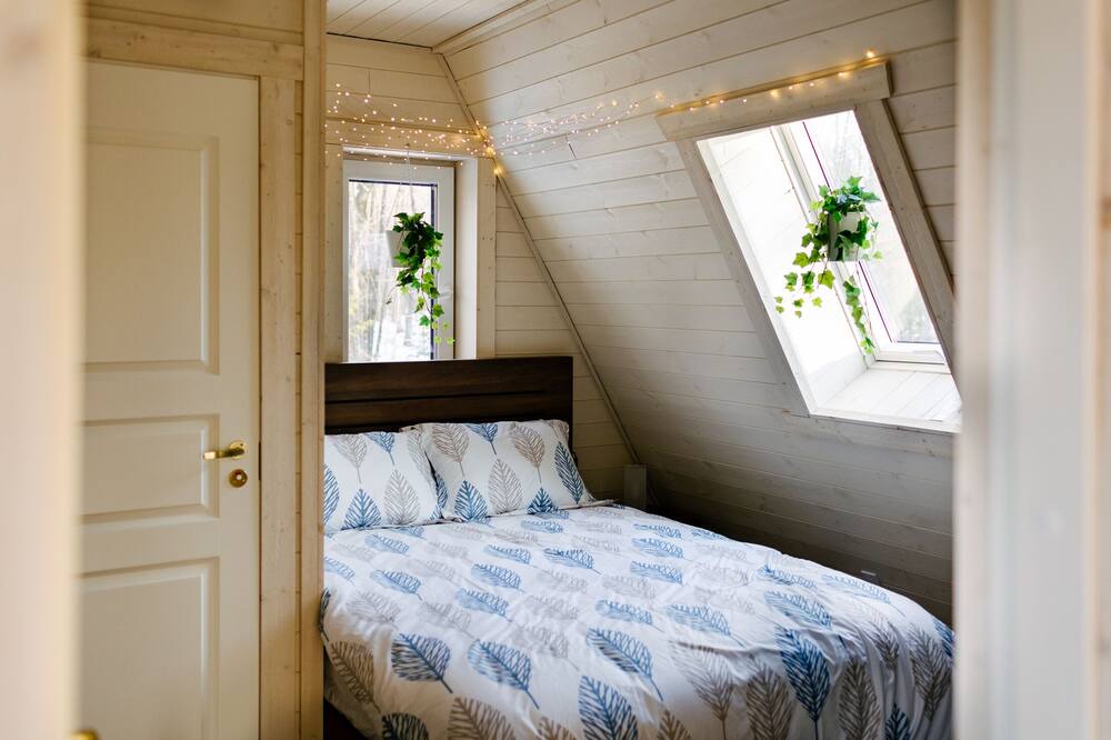 Photo of Bedroom in Haliburton