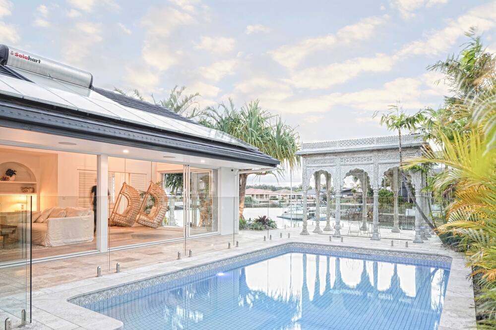 Photo of Outdoor in Runaway Bay