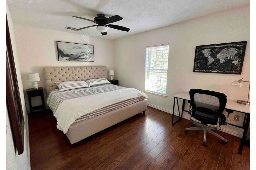 Photo of Bedroom in Sugar Land