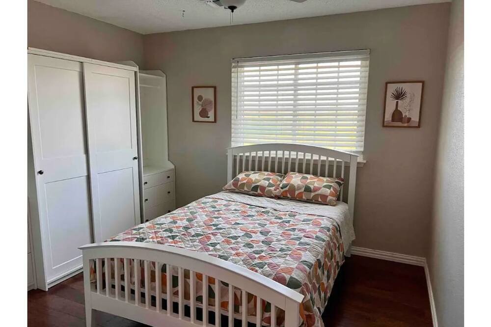 Photo of Bedroom in Sugar Land