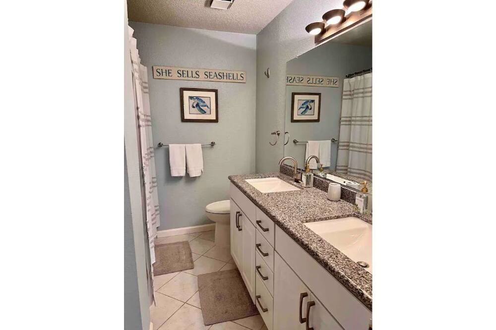 Photo of Bathroom in Sugar Land