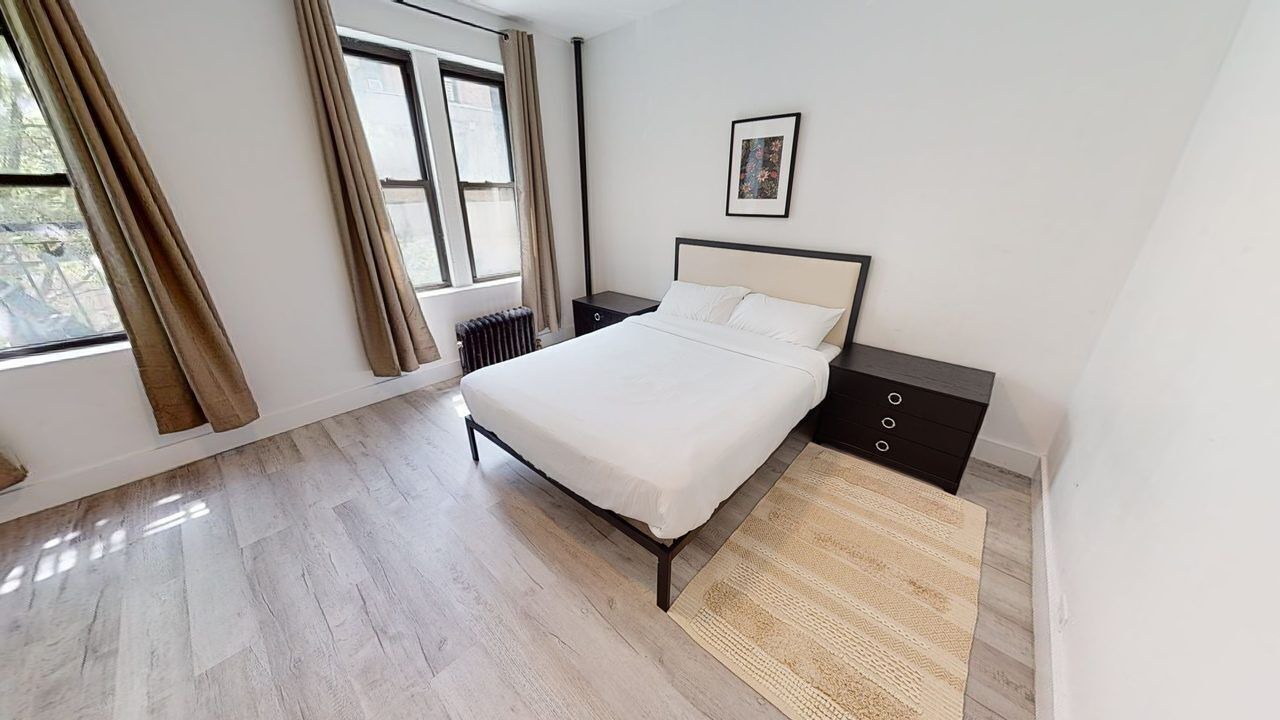 Photo of Bedroom in Hamilton Heights