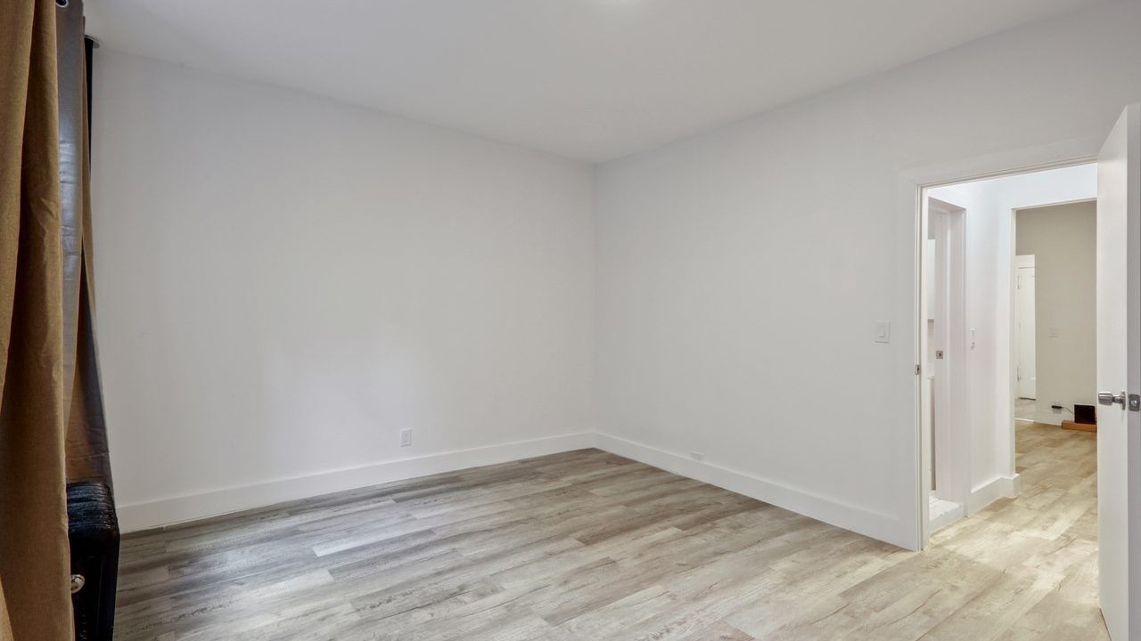 Photo of Others in Hamilton Heights