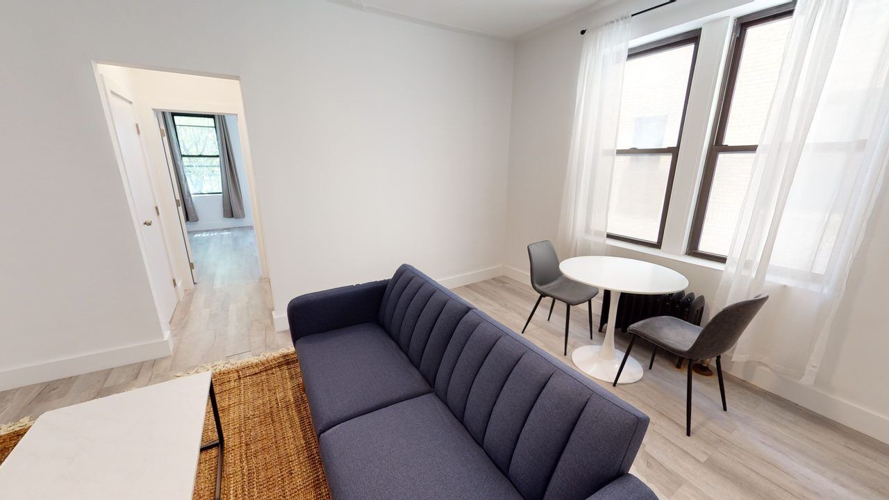 Photo of Others in Hamilton Heights