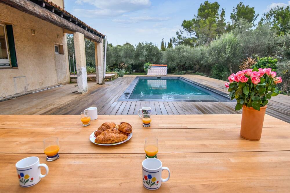 Photo of Outdoor in Montaud