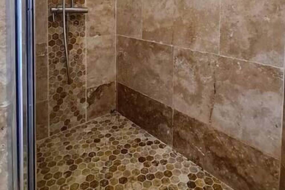 Photo of Others in Chateauneuf-du-Pape