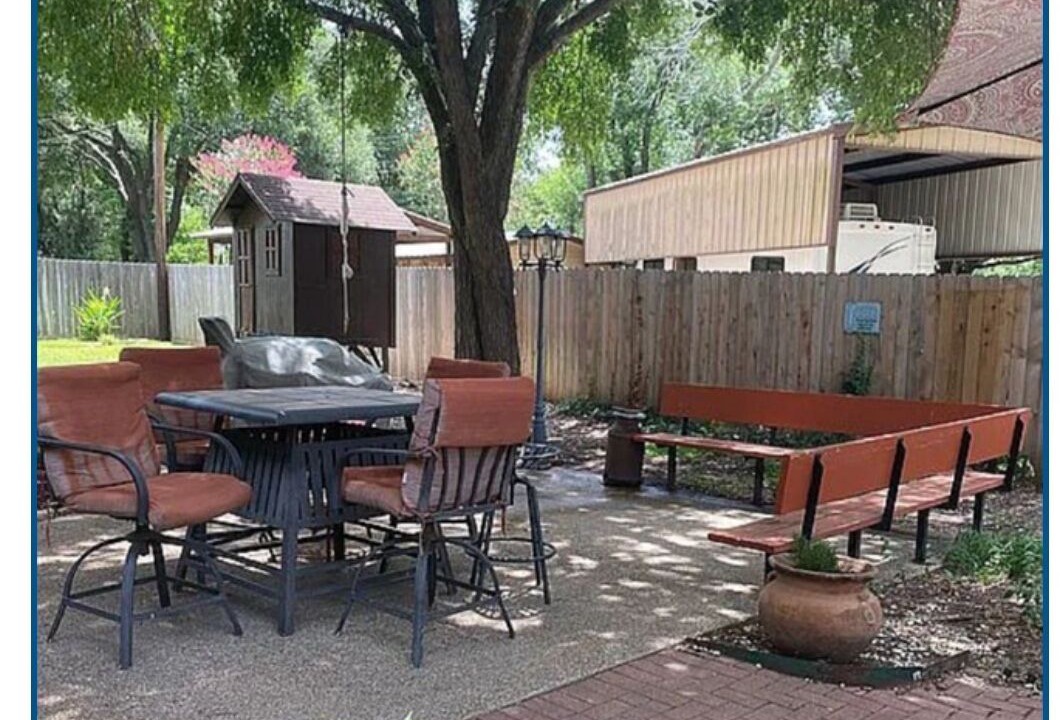Photo of Outdoor in Cameron