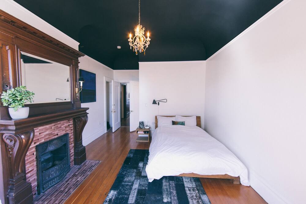 Photo of Bedroom in Western Addition