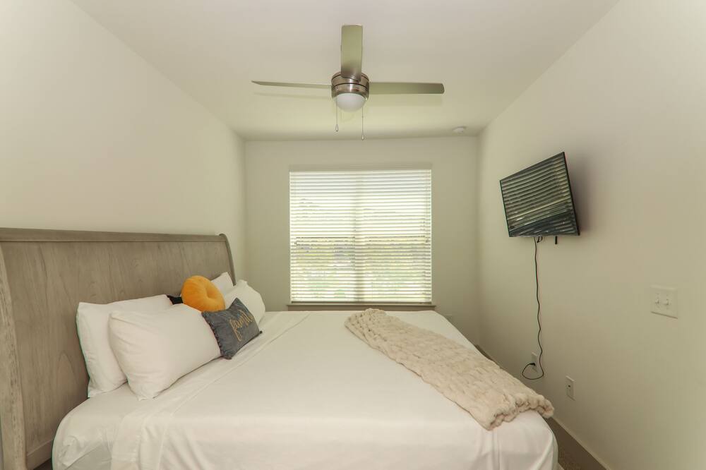 Photo of Others in Sugar Hill