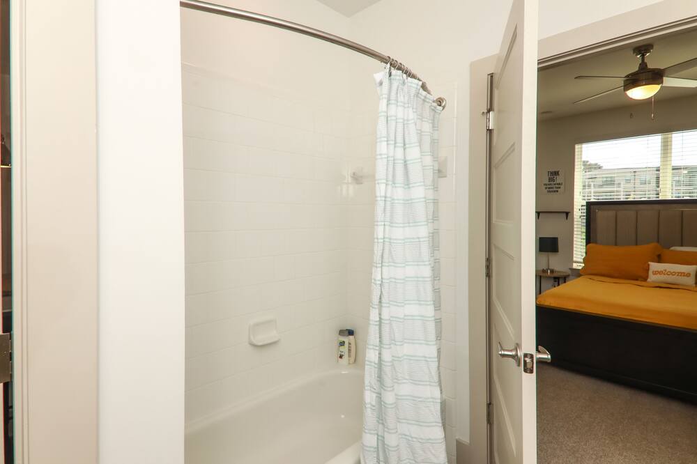 Photo of Bathroom in Sugar Hill