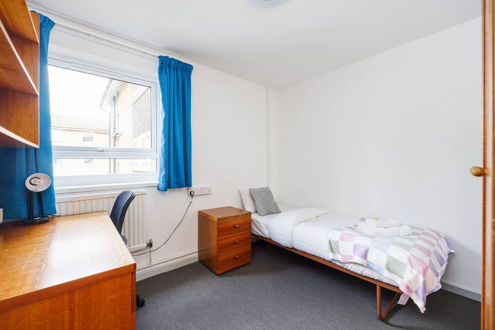 Photo of Bedroom in Bramcote