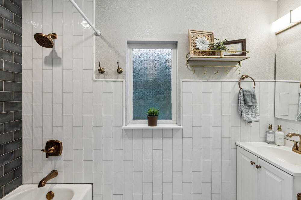 Photo of Bathroom in Fort Worth Cultural District