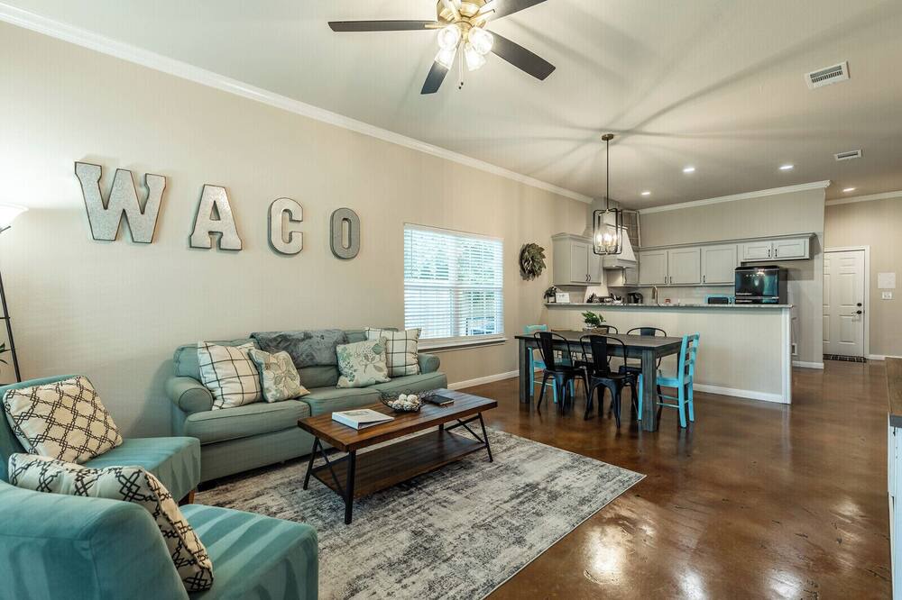 Photo of Bedroom in Waco