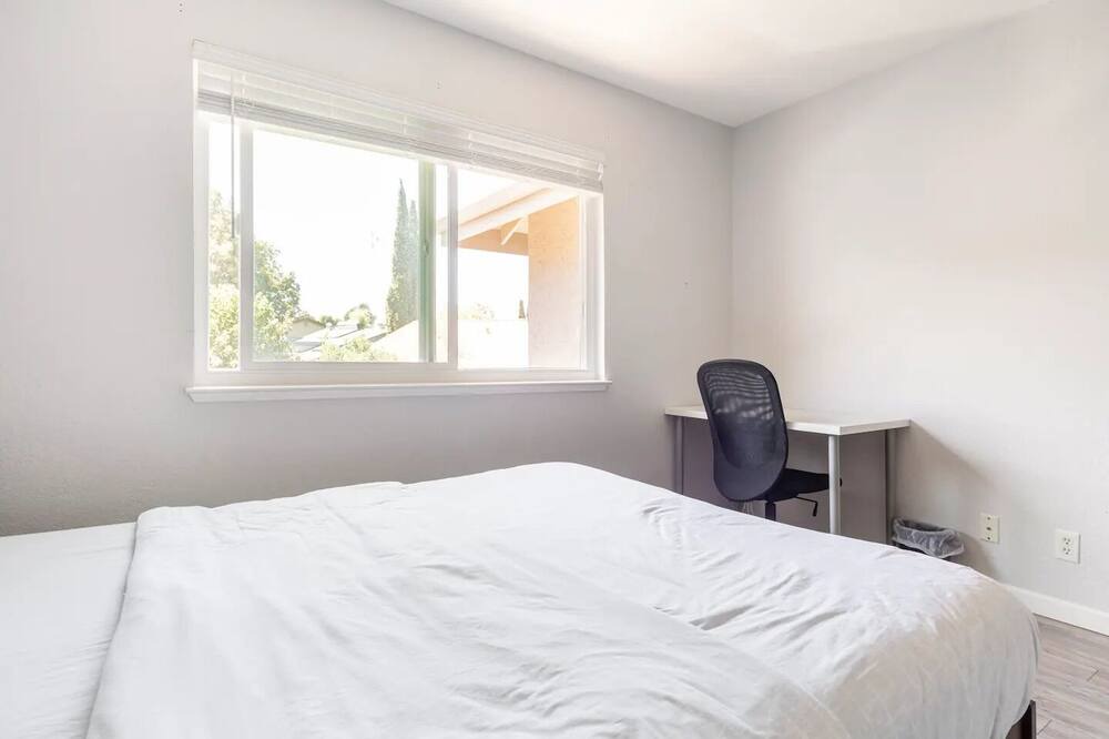 Photo of Bedroom in Edenvale