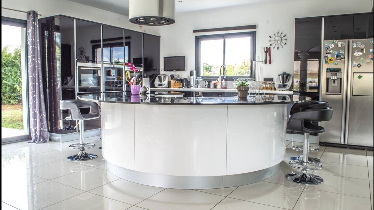 Photo of Others in Villette-dʼAnthon