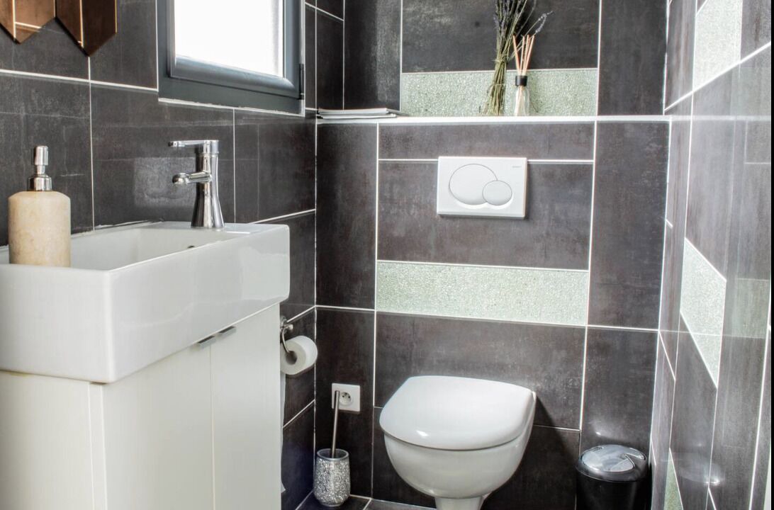 Photo of Others in Villette-dʼAnthon