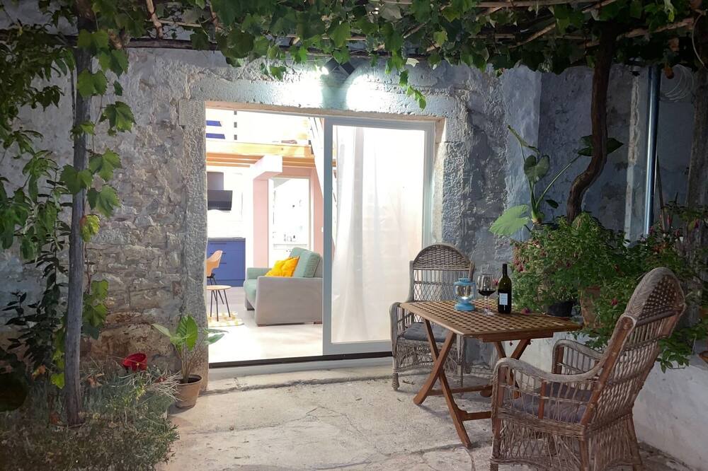 Photo of Outdoor in Cervar Porat