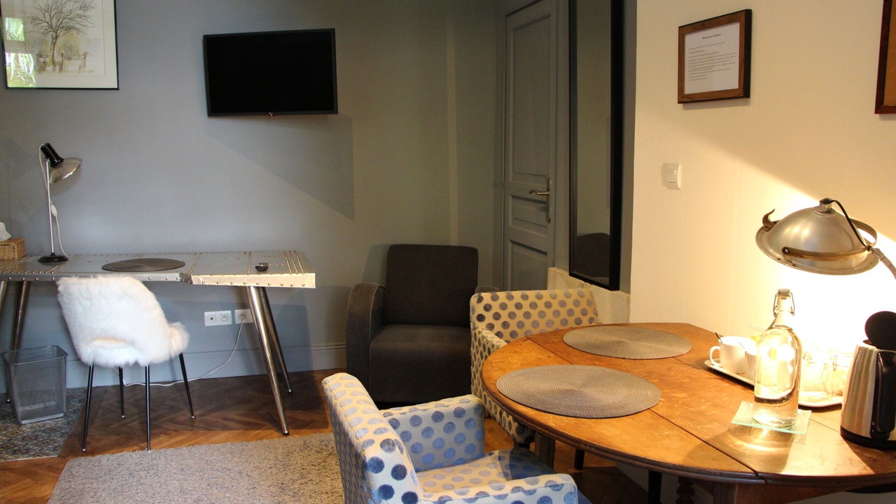 Photo of Outdoor in Les Veneurs