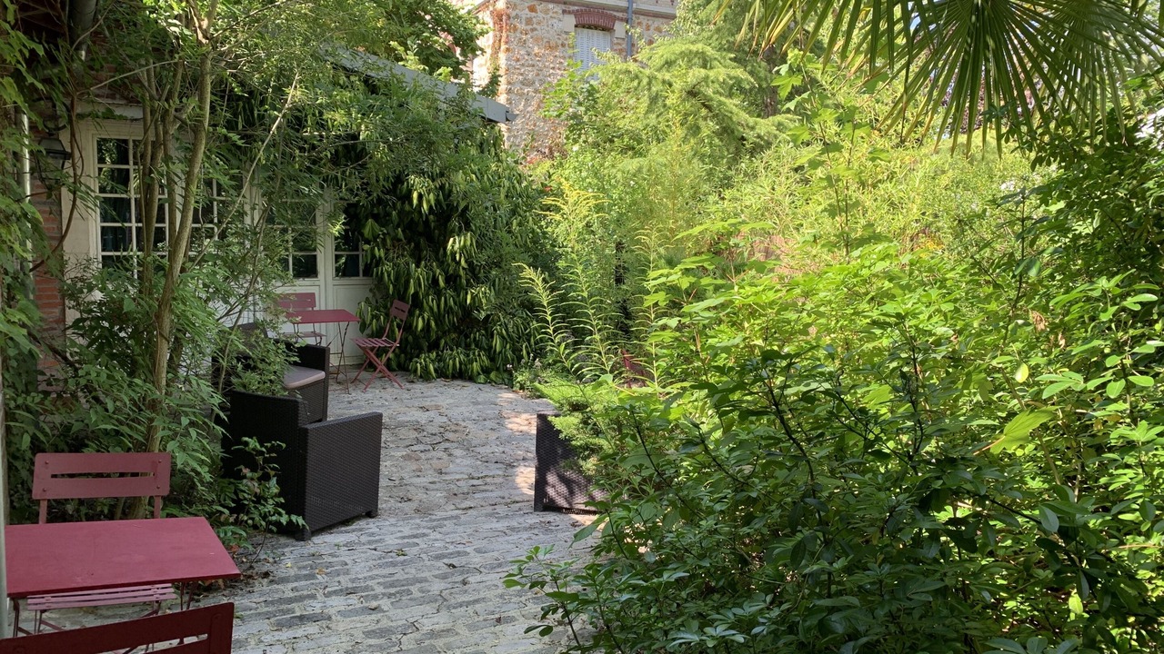 Photo of Outdoor in Les Veneurs