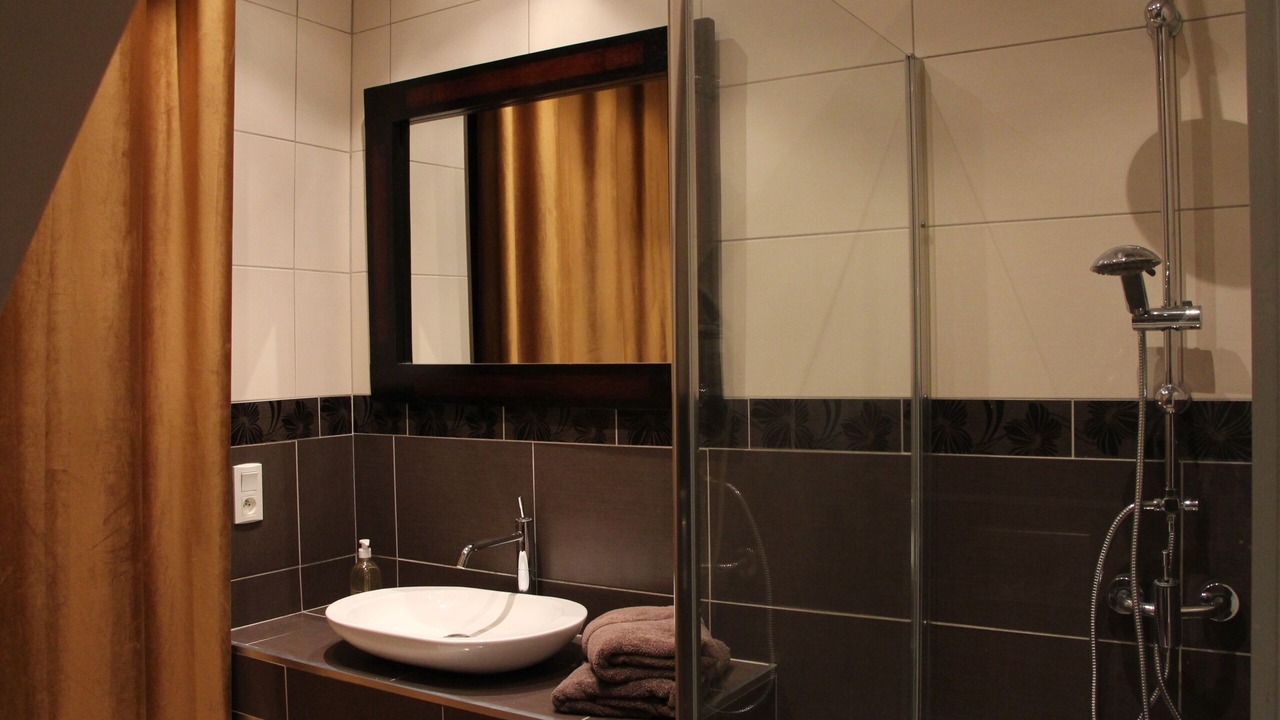 Photo of Bathroom in Les Veneurs