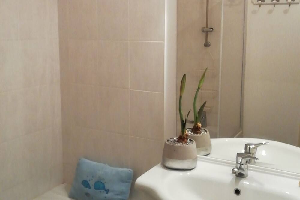 Photo of Bathroom in Pleurtuit