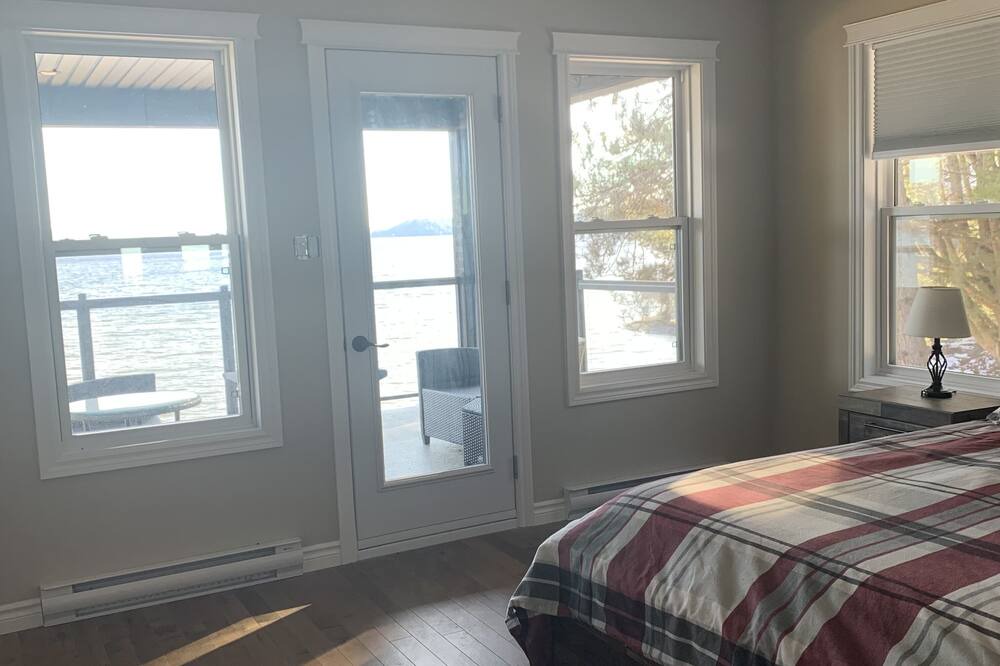 Photo of Bedroom in Duhamel