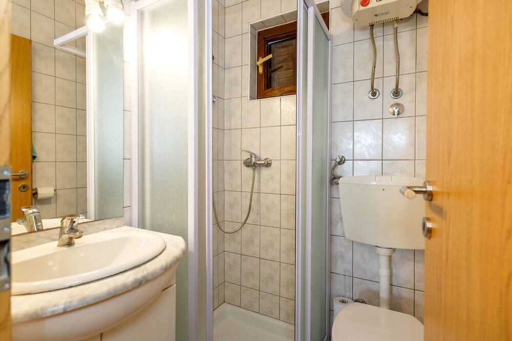 Photo of Bathroom in Draga Bascanska