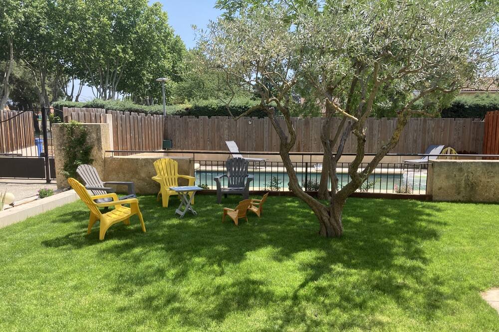 Photo of Outdoor in Le Cailar
