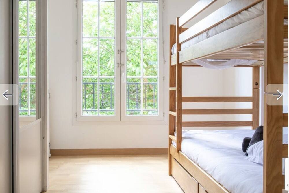 Photo of Bedroom in Le Cailar