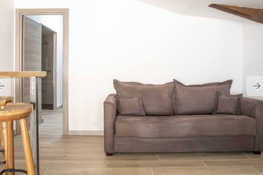 Photo of Livingroom in Le Cailar