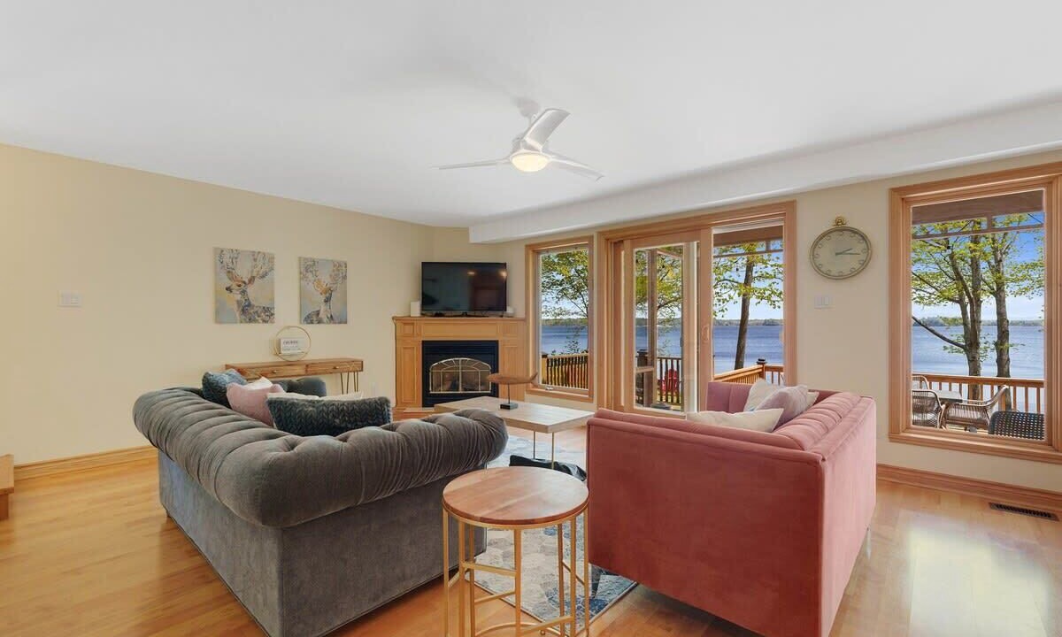 Photo of Livingroom in Severn