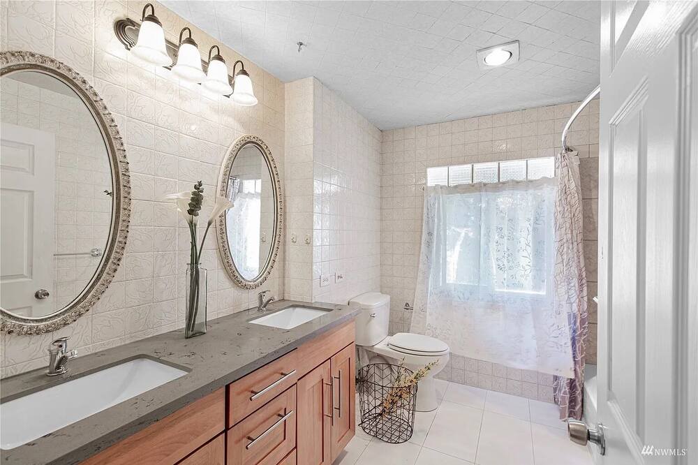 Photo of Bathroom in Olympic Hills