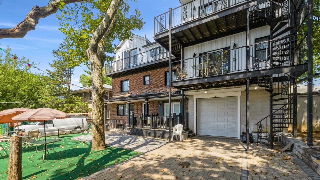 Photo of Outdoor in Greenville